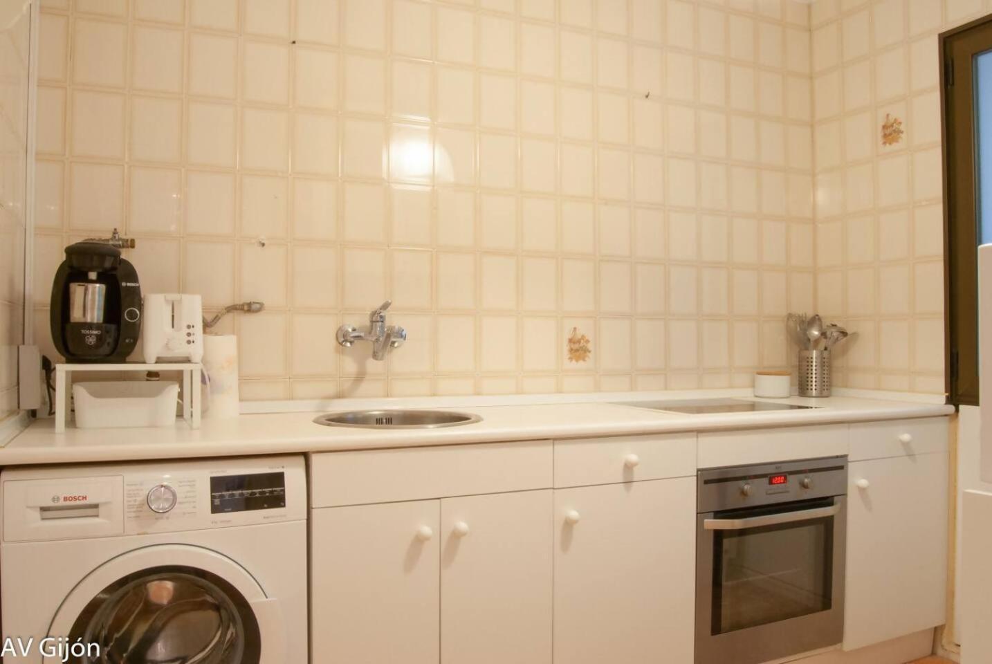 Av Aguado 44 Apartment Gijon Exterior photo
