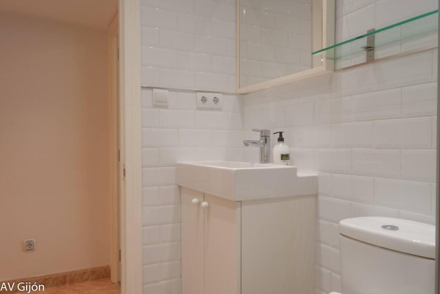 Av Aguado 44 Apartment Gijon Exterior photo